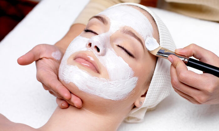 benefits of FIRE AND ICE FACIAL IN DUBAI