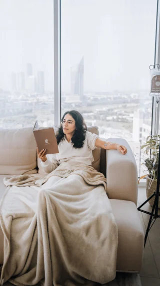 Busy schedule? We’ve got you. 

Life in Dubai doesn’t slow down — and neither should your wellness. That’s why we bring professional IV therapy straight to your home, hotel, or office.

Targeted treatment. Expert care. Zero disruption to your day.

📞 +971 4 384 5600
📍 Aesthetics International Clinic, Al Wasl Road, Jumeirah

جدولك مزدحم؟ نحن هنا من أجلك.

الحياة في دبي لا تتوقف — وكذلك عافيتك يجب ألا تتوقف. لهذا نأتي إليك بجلسات العلاج الوريدي الاحترافية أينما كنت: في منزلك، فندقك، أو مكتبك.

علاج مُصمَّم خصيصًا لك. عناية على أيدي خبراء. دون أي تعطيل ليومك.

📞 5600 384 4 971+ 📍 عيادة Aesthetics International، شارع الوصل، جميرا